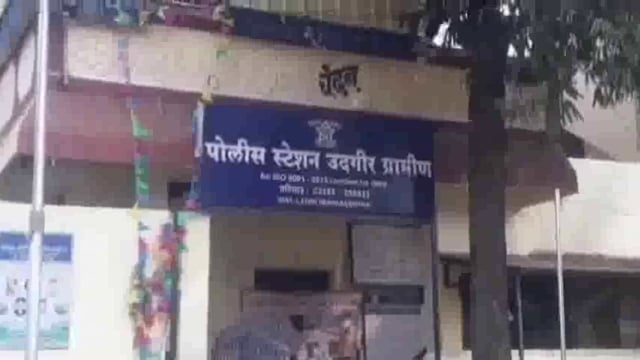 ग्रामीण पोलीस स्टेशन हद्दीतील एका अल्पवयीन मुलीस फूस लावून पळविले