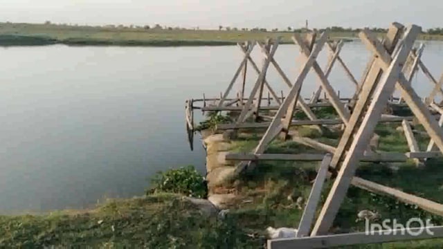 यमुना नदी में उतराता मिला नवजात शिशु का शव नहीं पहुंची मौके पर पुलिस