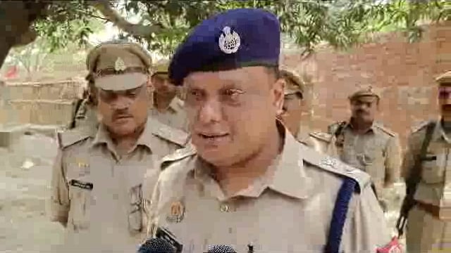 थाना क्षेत्र बल्दीराय अन्तर्गत हुई घटना के सम्बंध में पुलिस अधीक्षक सुलतानपुर श्री सोमेन बर्मा की बाइट!