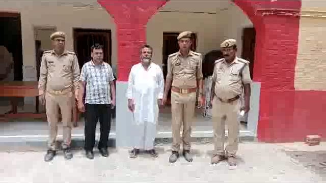Azamgarh news गैंगेस्टर एक्ट मे 25 25 हजार के दो इनामी बदमाश गिरफ्तार