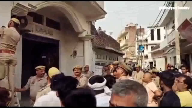 मुख्तार अंसारी के सहयोगी की  डेढ़ करोड़ की संपत्ति हुई कुर्क