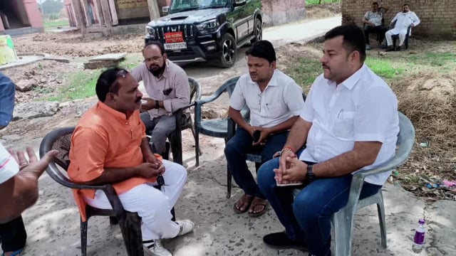 पत्रकार के पिता के निधन पर शोक की लहर