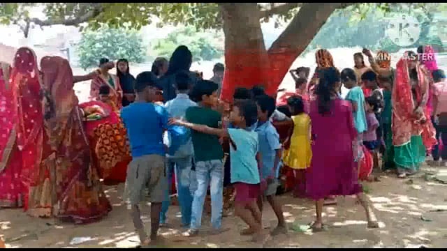  वटवृक्ष की नेम निष्ठा से पूजा-अर्चना एवं परिक्रमा के साथ ही हर्षोल्लास के साथ वट सावित्री व्रत का हुआ समापन