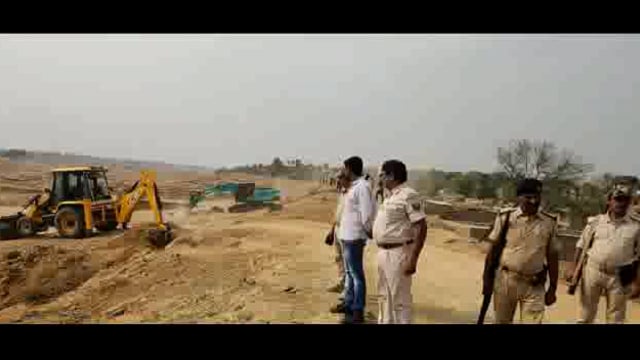 बड़ी कार्रवाई! अवैध खनन में शामिल 6 ट्रकों को किया जब्त 