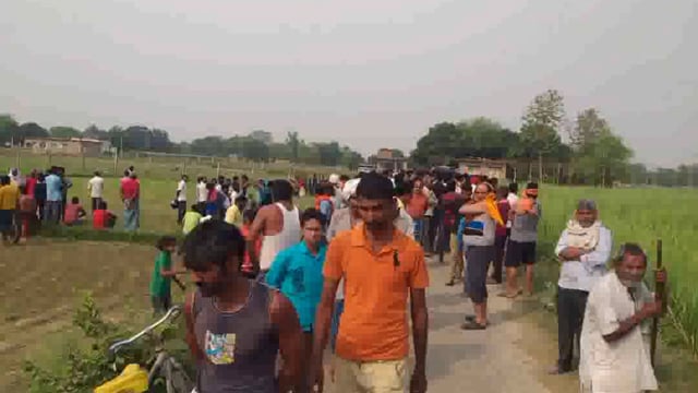 *दलित किशोर का गन्ने के खेत में मिला शव*