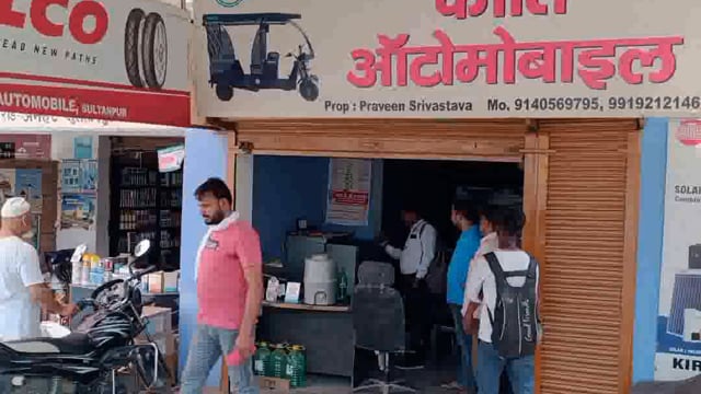 *फिल्मी स्टाइल में चोरों ने चोरी की घटना को दिया अंजाम*