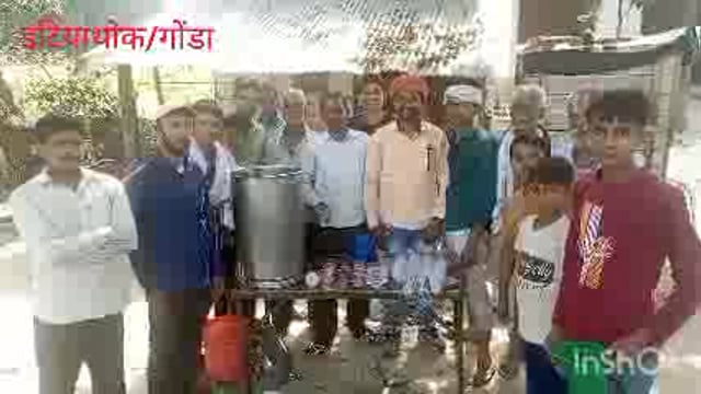 जेष्ठ माह के तीसरे मंगलवार को जय गुरुदेव नगर करूवा पारा में लोगों को पिलाया गया शरबत