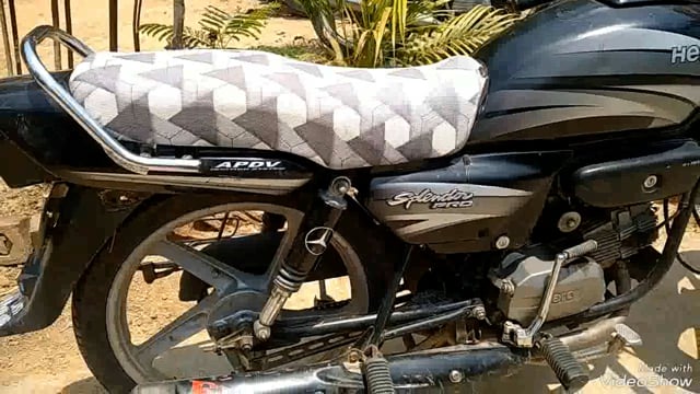 सिरदला पुलिस ने 100 लीटर शराब के साथ एक बाइक को किया जप्त