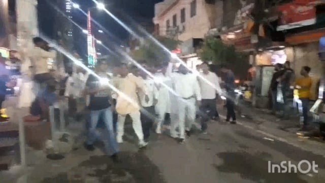 लोकदल ने निकला कैंडल मार्च,, धरने पर बैठे पहलवानों के समर्थन में विकास बाजार से होली गेट तक 