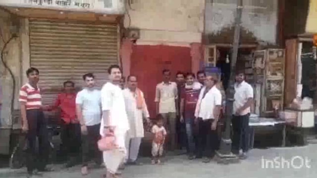 चोरों के हौसले बुलंद द्वारकाधीश मंदिर के सामने दुकान के चोरों ने चटकाए ताले