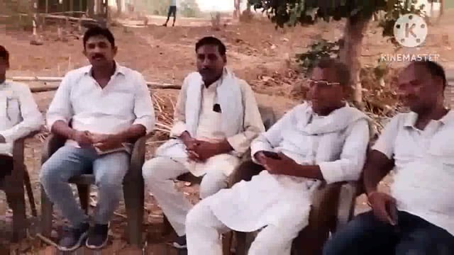 फुल्लीडुमर प्रखंड प्रमुख आधे दर्जन गांवों का दौरा कर जनकल्याणकारी योजनाओं के बारे में ग्रामीणों से ली जानकारी