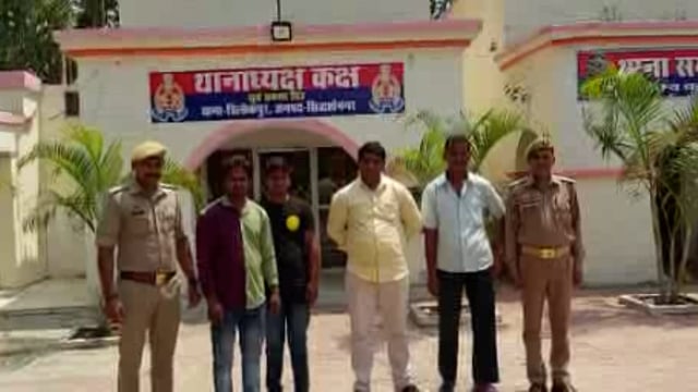 त्रिलोकपुर पुलिस द्वारा चार अभियुक्तों को सेमरा डिहवा से गिरफ्तार कर भेजा गया न्यायालय