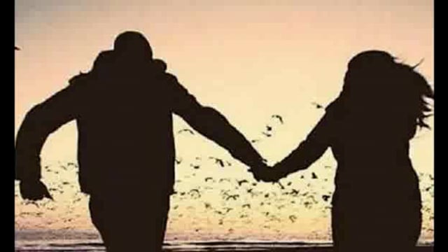 बांका में तीन बच्चे की मां पराए पुरुष के साथ रंगरेलियां मनाते ग्रामीणों ने पकड़ा 