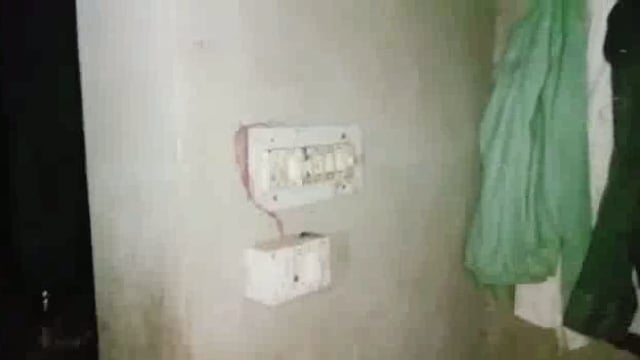 विद्युत करेंट की चपेट में आकर युवक की मौत, दो लोग बुरी तरह झुलसकर हुए घायल