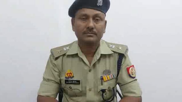 थाना अजीतमल क्षेत्र के अन्तर्गत ट्रैक्टर व ऑटो के बीच हुये एक्सीडेन्ट की घटना के संबन्ध में अपर पुलिस अधीक्षक 