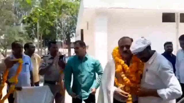 तरबगंज थाना अध्यक्ष का भव्य विदाई समारोह का किया गया आयोजन