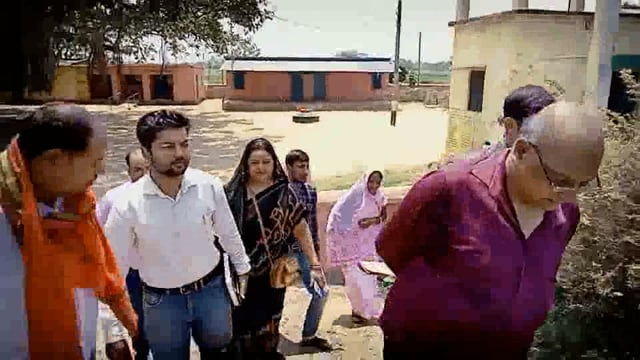 अमरपुर प्रखंड के 19 पंचायतों में जिले के वरीय पदाधिकारियों ने की योजना की जांच