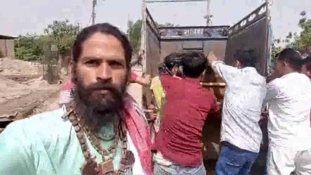 राष्ट्रीय गौ रक्षक सेना के कार्यकर्ताओं ने 1 गोवंश की रक्षा की