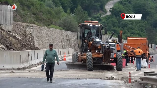 Heyelan Nedeniyle Ankara İstikameti Trafiğe Kapatıldı