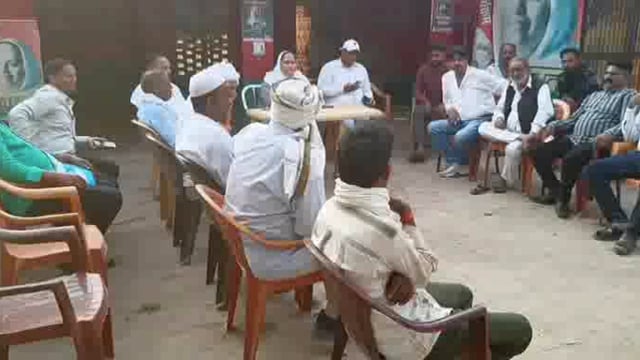 डुमरियागंज विधायक सैय्यदा खातून ने डुमरियागंज स्थित सपा कार्यालय पर क्षेत्र की आई जनता जनार्दन की सुनी समस्या