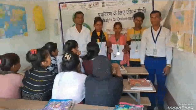 नवाबगंज में मिशन लाइव कार्यक्रम के तहत किया गया प्रतियोगिता का आयोजन बच्चों को किया गया सम्मानित