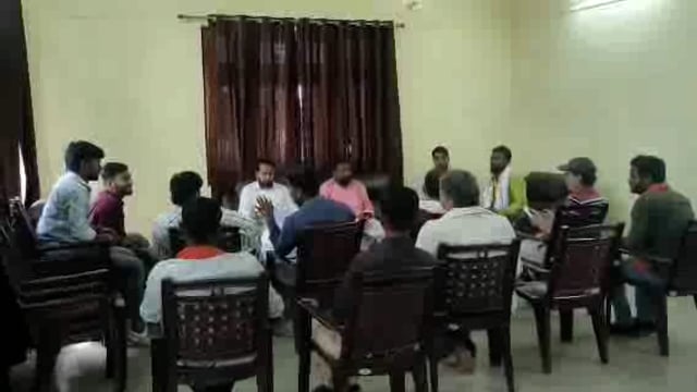 लाभार्थी सम्मेलन को लेकर इटवा निरीक्षण भवन पर की गई प्रेस वार्ता