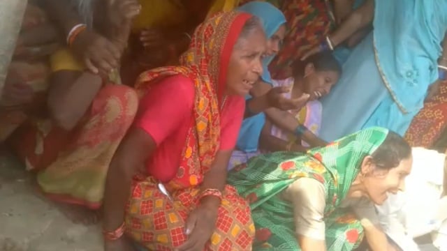 19 वर्षीय नवविवाहिता आग से झुलस कर हुई मौत ,परिजनों में मचा कोहराम