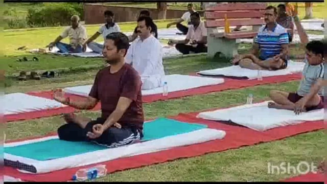 योग सप्ताह का हुआ शुभारंभ 15 से 21 जून तक योग सप्ताह के रूप में मनाया जाएगा डीएम ने दी जानकारी