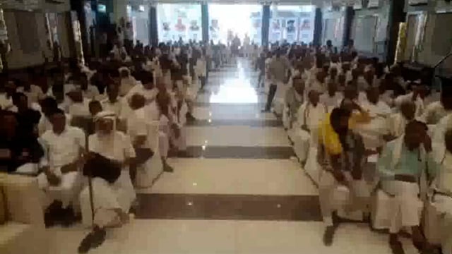 मथुरा जिले की सभी ग्राम पंचायतों में ग्रामीणों को एक ही छत के नीचे सभी ऑनलाइन शासकीय सेवाओं का मिलेगा लाभ