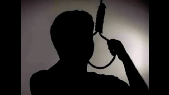 अकलूज येथील सेंट्रींग मिस्त्री चा आटपाडी मध्ये भाड्याच्या खोलीत गळफासाने मृत्यू