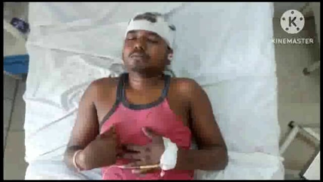 तरवा पकड़ी कला में पाटीदारों ने जमीनी विवाद में लाठी डंडे से युवक को मार पीटकर किया घायल जिला अस्पताल में चल रहा है इलाज