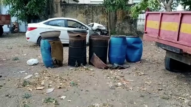 दिग्रस: तालुक्यातील तिवरी शेतशिवारातील अवैध गावठीदारू अड्ड्यावर धाड