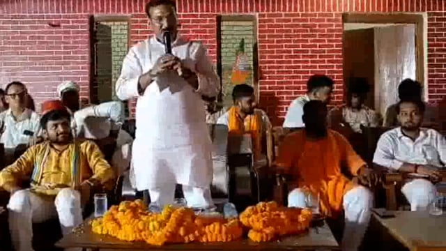 भारतीय जनता पार्टी युवा मोर्चा द्वारा इटवा से पतीला तक निकाली गई बाइक रैली