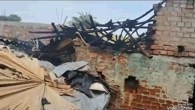 सिरदला प्रखंड के पचंबा गांव में एक घर में लगी आग हजारों की संपत्ति जलकर हुई राख