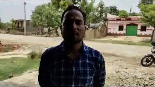 बलरामपुर: दबंगों से परेशान पीड़ित पंहुचा एसपी के दरबार लगाई गुहार।