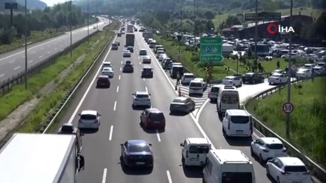 TEM'in Bolu geçişinde yumruk yumruğa kavga