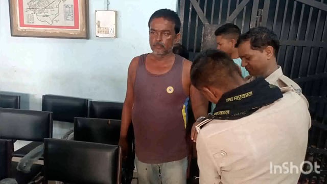 सूरजगढ़ा थाना पुलिस के द्वारा मारपीट एवं छेड़छाड़ से संबंधित मामले में एक व्यक्ति को गिरफ्तार कर भेजा गया जेल