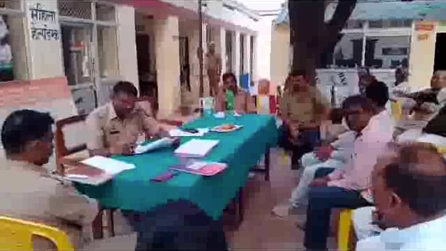 बकरीद त्यौहार के मद्देनजर प्रशासन हुआ चौकन्ना, रौनापार थाना पर लोगों को दिए गए आवश्यक दिशा निर्देश