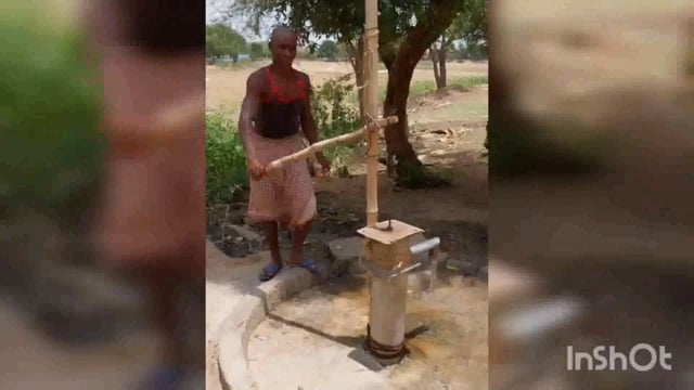 घरेलू जुगाड से चल रहा है चापाकाल,प्यास भूझाने के लिए तरस रहे है लोग