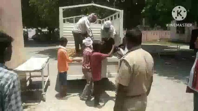 सिधारी मोहम्मदला में वृद्ध की लाठी-डंडे से पीटकर हत्या.जांच में जुटी पुलिस शव को भेजा पोस्टमार्टम हाउस