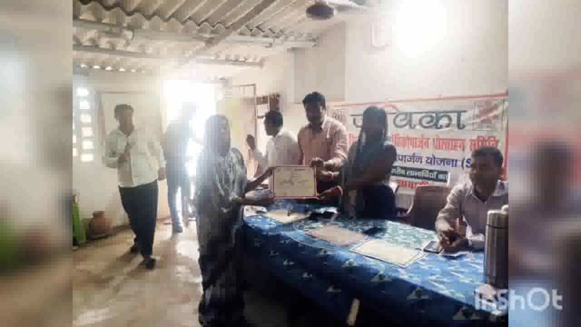 *जीविका दीदियों ने मनाया विकास जीविका महिला स्वावलंबी सहकारी लिमिटेड बेलहर में मिशन स्वाबलंबन दिवस*