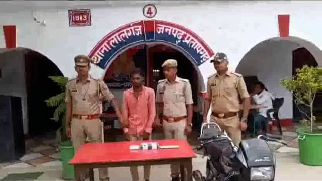 शातिर चोर चढ़ा पुलिस के हत्थे, चोरी की मोटर साइकिल, तीन मोबाईल समेत नगदी बरामद, भेजा गया जिला कारागार