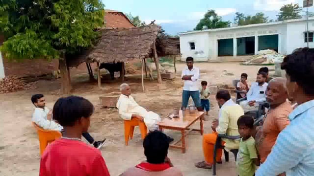 इटवा विधायक माता प्रसाद पांडे ने विधानसभा क्षेत्र के कई स्थानों का किया दौरा सुनी लोगों की समस्या