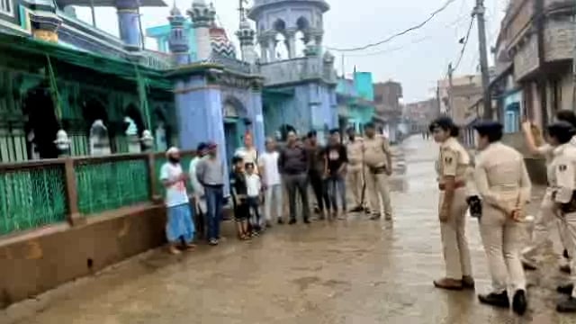 अमरपुर प्रखंड क्षेत्र में सौहार्दपूर्ण वातावरण में मनाया जा रहा है बकरीद का पर्व