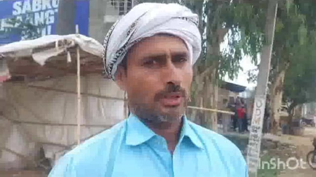 कार में बैठी मासूम को सर्प ने ड़सा आगरा किया रेफर