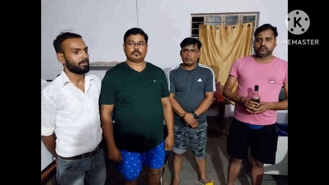 शराब सेवन के आरोप में अमरपुर रेफरल प्रभारी डॉक्टर सुनील चौधरी समेत चार गिरफ्तार