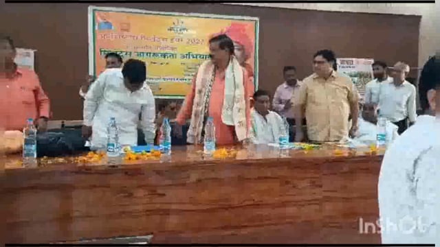 बलदेव विकास खंड सभागार में किसान गोष्ठी का आयोजन किया गया कृषि वैज्ञानिकों द्वारा दी गई जानकारी