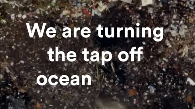 Video av Ocean Bottle 350 ml termosflaska