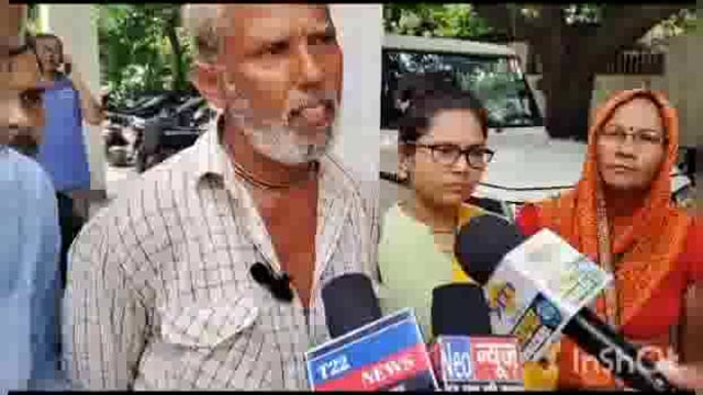 पड़ोसी से परेशान होकर गरीब परिवार ने एसएसपी से लगाई इच्छा मृत्यु की गुहार