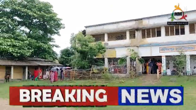 ছএিগ্রাম পঞ্চায়েতের ১ নম্বর সংসদে পঞ্চায়েত ভোট এখনো শান্তিপূর্ণভাবে হচ্ছে কাশিমপুর প্রাথমিক বিদ্যালয় ভোট কেন্দ্রে